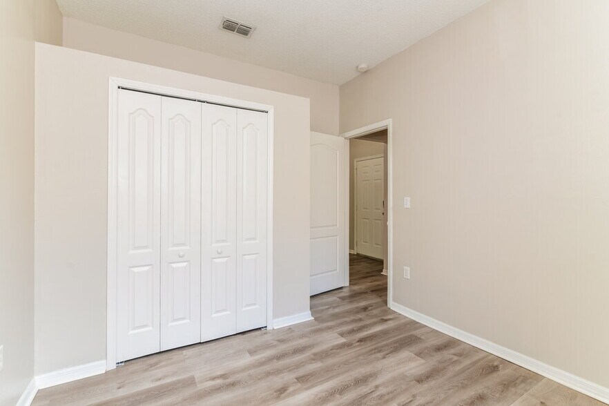 Building Photo - 3703 Cinnamon Fern Loop