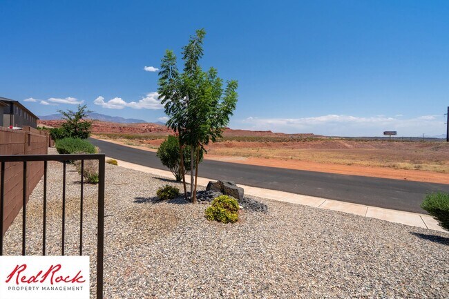 Building Photo - 1005 Tortoise Rock Dr