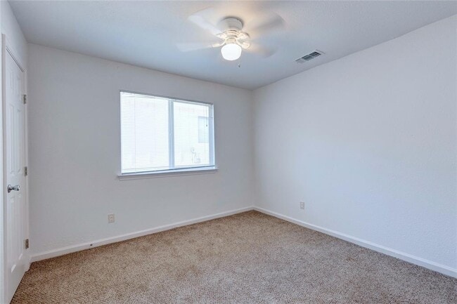 Building Photo - 2705 Nordham Dr
