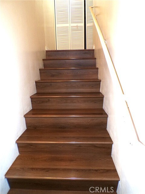 Building Photo - 680 Golden Springs Dr
