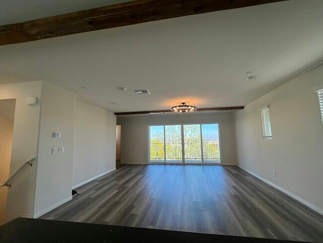 Building Photo - 3736 Enchanted Sky St
