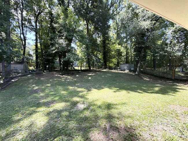 Building Photo - 5320 Dolphin Ln
