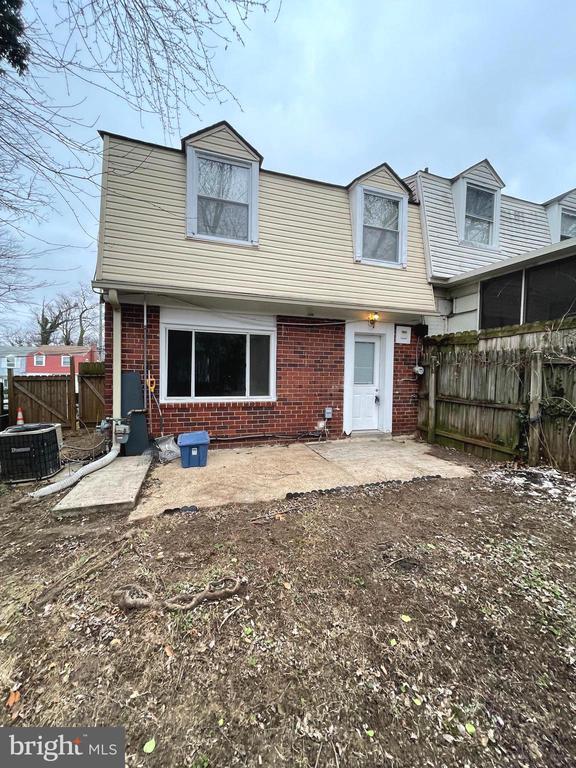 Building Photo - 7619 Allendale Dr