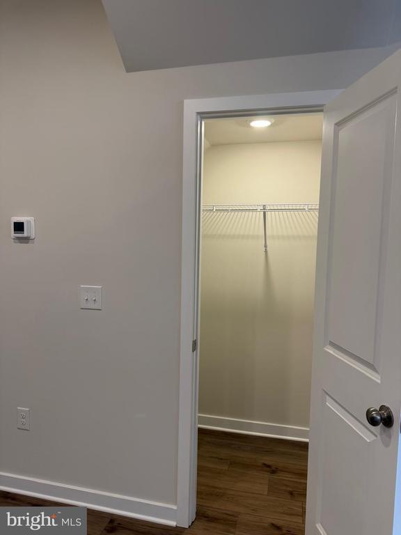 Building Photo - 777 Platinum Dr