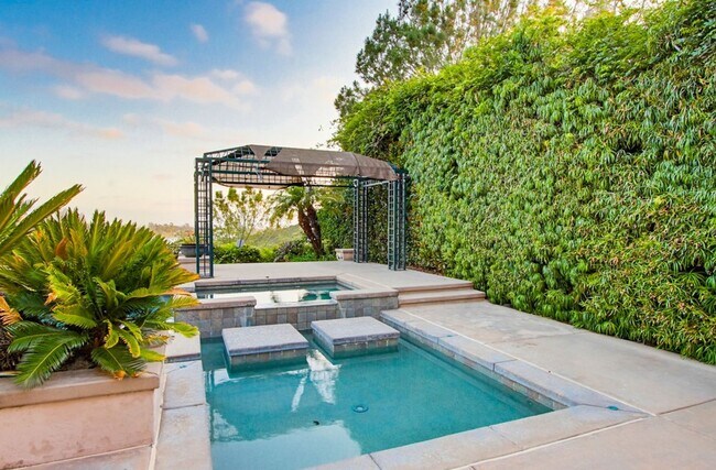 Building Photo - Gorgeous Custom Built Scripps Ranch Home Available Now!