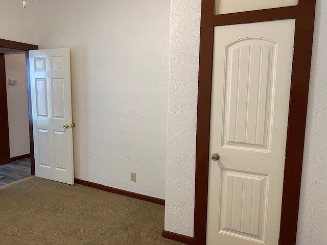 Building Photo - 3914 Bernardo De Galvez Ave