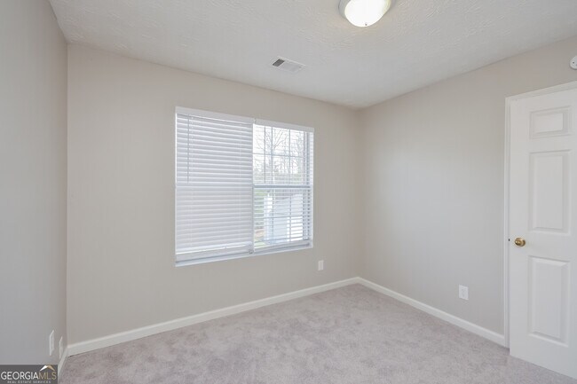 Building Photo - 6481 Alford Way