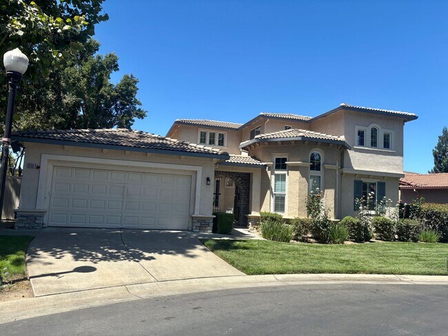 Building Photo - Breath-Taking Natomas 4/3 (Exclusive Private Community) - Golf Course!
