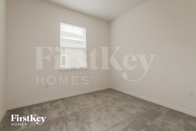 Building Photo - 190 Windsor Reserve Dr