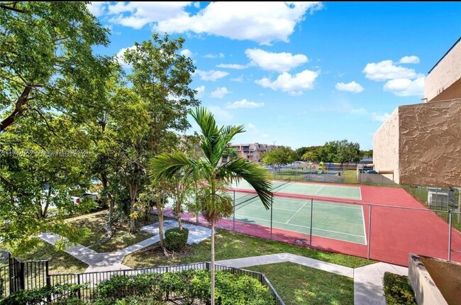 Building Photo - 10500 SW 108th Ave