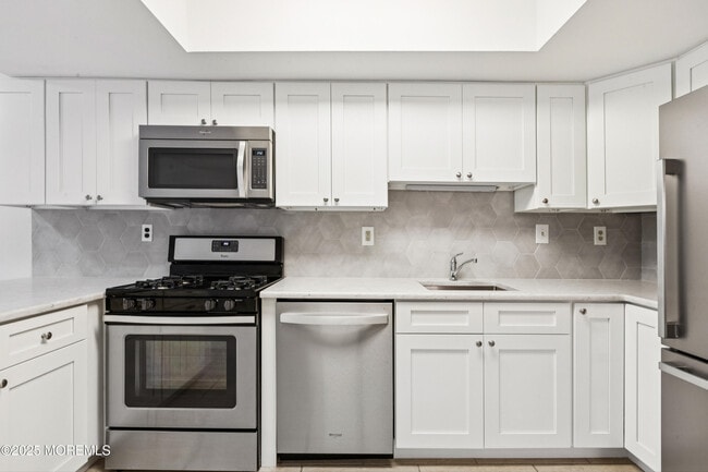 Building Photo - 357 Minstrel Ct