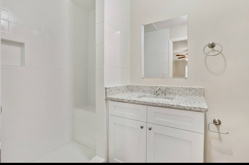 Building Photo - 2393 Ousley Ct