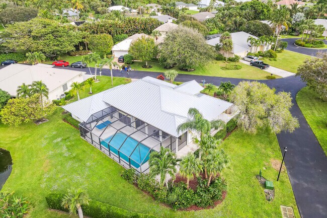 Building Photo - 8120 SE Waterway Dr