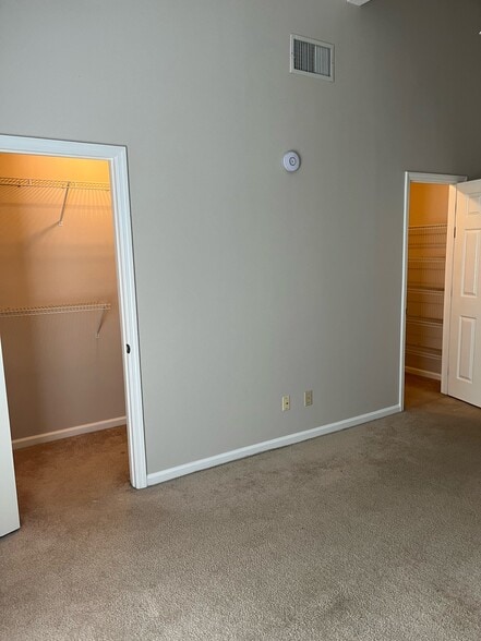 Building Photo - 4738 Westwind Ct