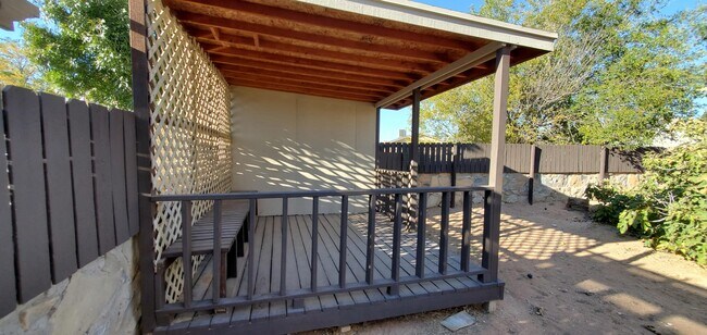 Building Photo - 12525 Tierra Cuervo Dr