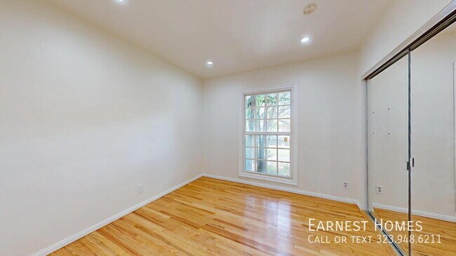 Building Photo - 19022 Sylvan St