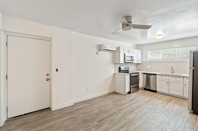 Building Photo - 1707 N 18th St
