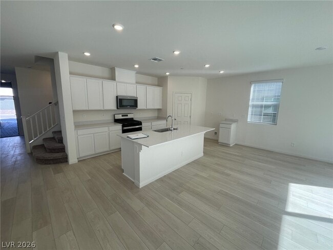 Building Photo - 10861 River Jct Ave