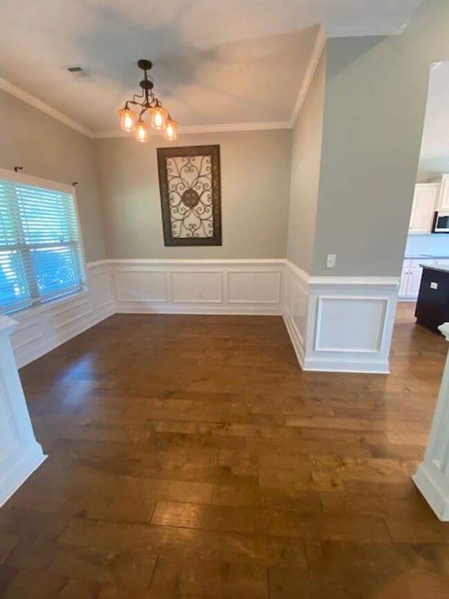 Building Photo - Quiet and Cozy Living in Phenix City