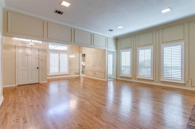 Building Photo - 208 Simmons Dr