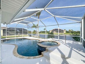 Building Photo - Cape Coral Pool Home with Canal!