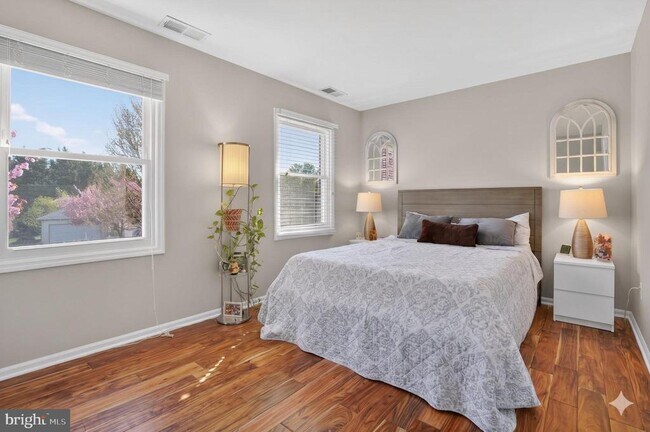 Building Photo - 2208 Halter Ln