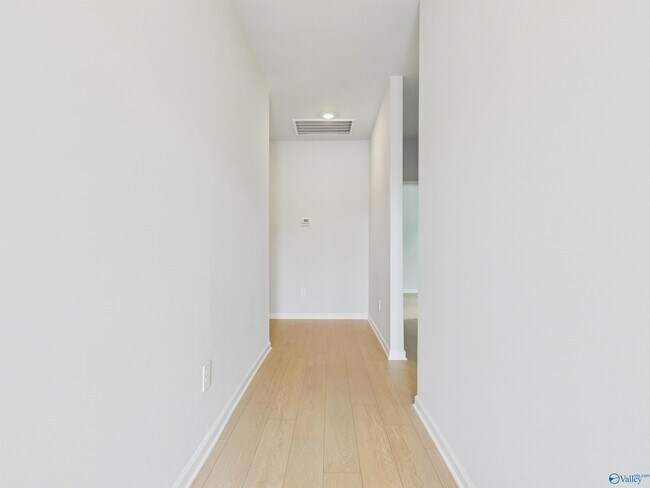 Building Photo - 15378 GRAYSON CIR
