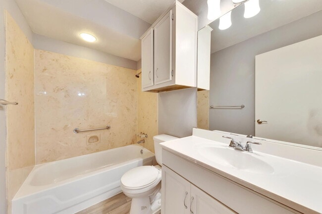 Building Photo - 1207 Gingerlily Cove