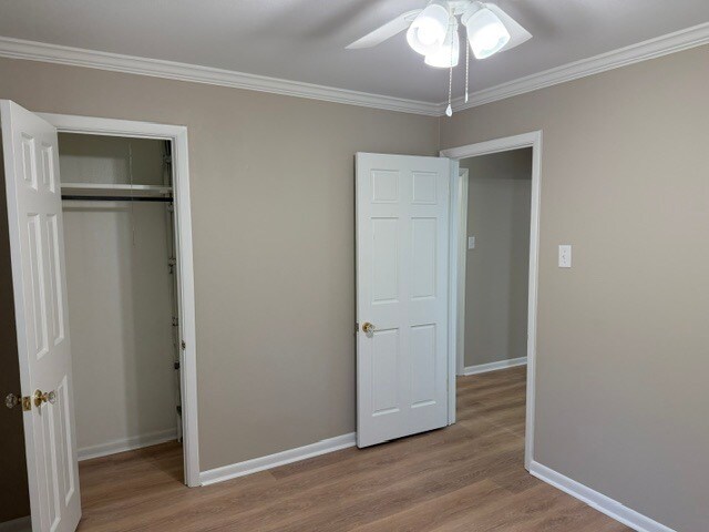 Building Photo - 1520 Crestwood Rd