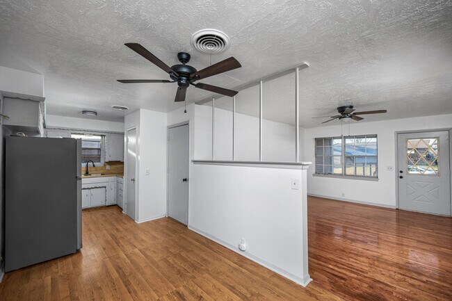 Building Photo - 5860 NW Dearborn Ave