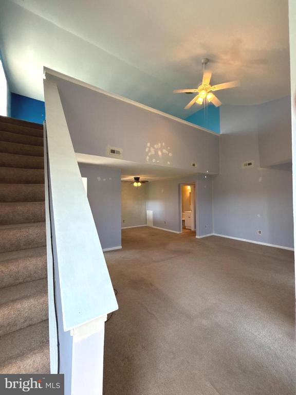 Building Photo - 2502 Thistledown Ct