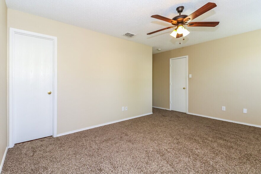 Building Photo - 8608 Serenity Way