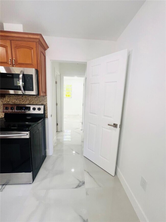 Building Photo - 15530 SW 295th Terrace