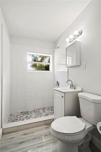 Building Photo - 1598 NE 36th St