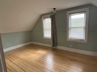 Building Photo - 404 Salem St