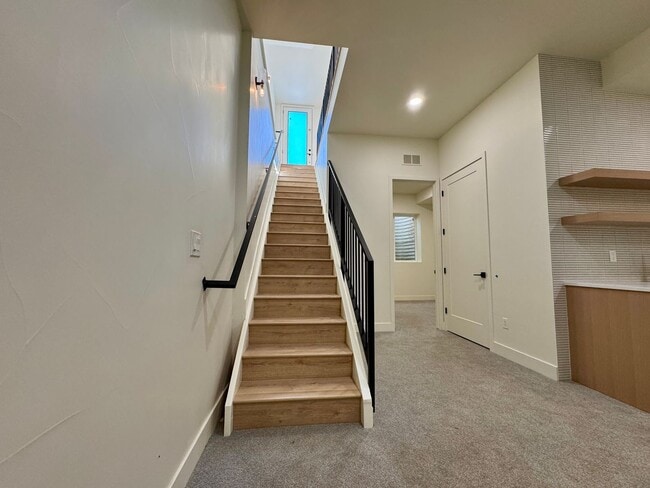 Building Photo - 1275-1279 Meade St