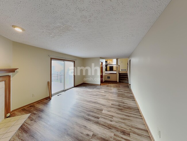 Building Photo - 6380 Kelsey Ct