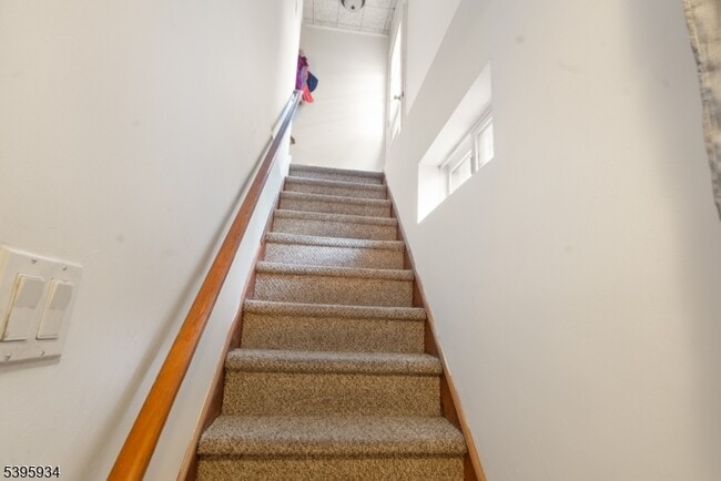 Building Photo - 118 Lexington Ave