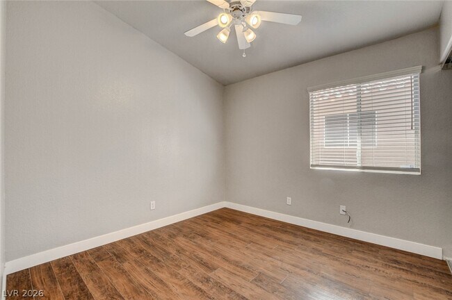 Building Photo - 980 Sand Coral Dr
