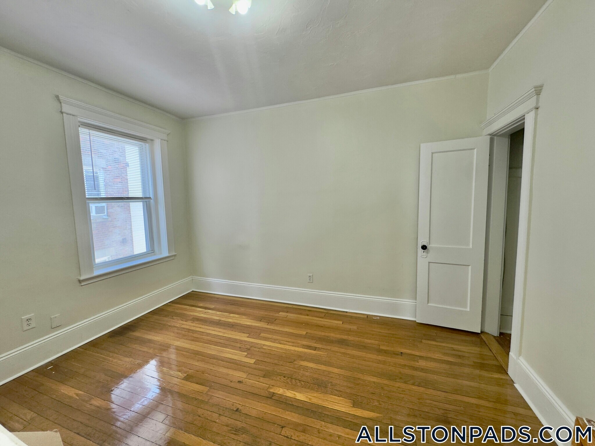 Building Photo - 7 Price Rd