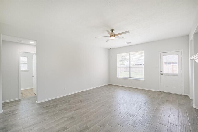Building Photo - 5702 Carrollton Creek Ct