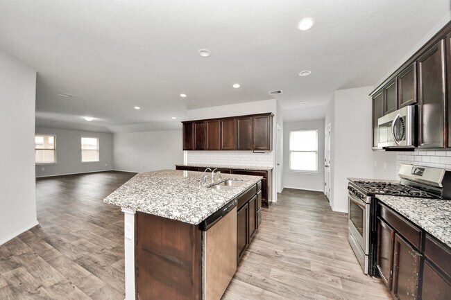 Building Photo - 8302 Rose Petals Ln