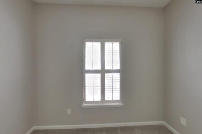 Building Photo - 110 Fawnhill Ct