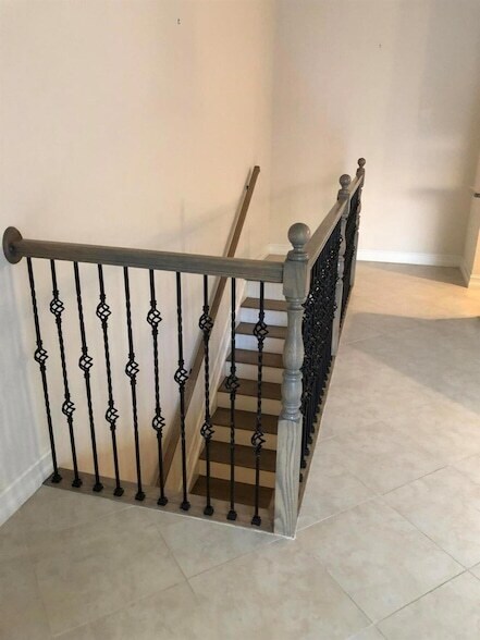 Building Photo - 10320 SW Stephanie Way