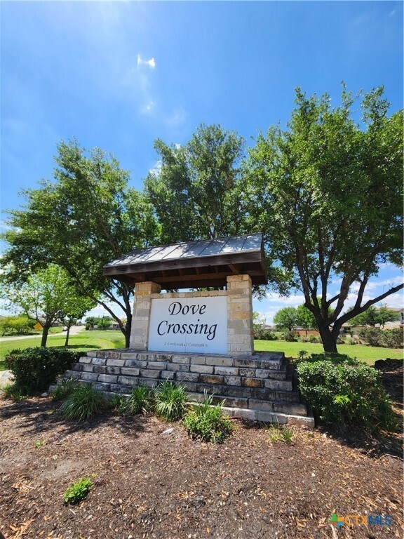 Building Photo - 2614 Dove Crossing Dr