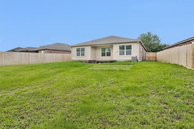 Building Photo - 30822 W Lost Creek Blvd