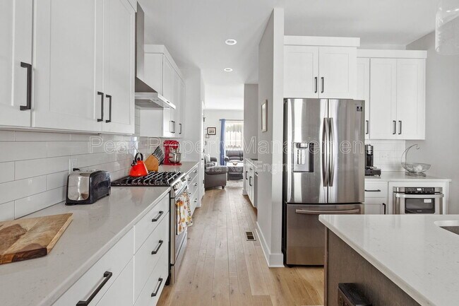 Building Photo - 3120 N Street