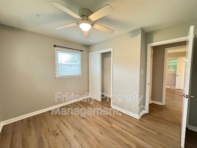 Building Photo - 509 Memphis St