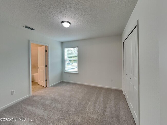 Building Photo - 2137 Windward Cay Ln