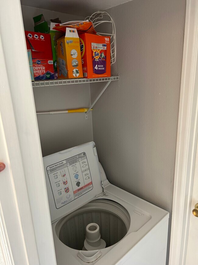 Washer - 12770 Ironstone Way